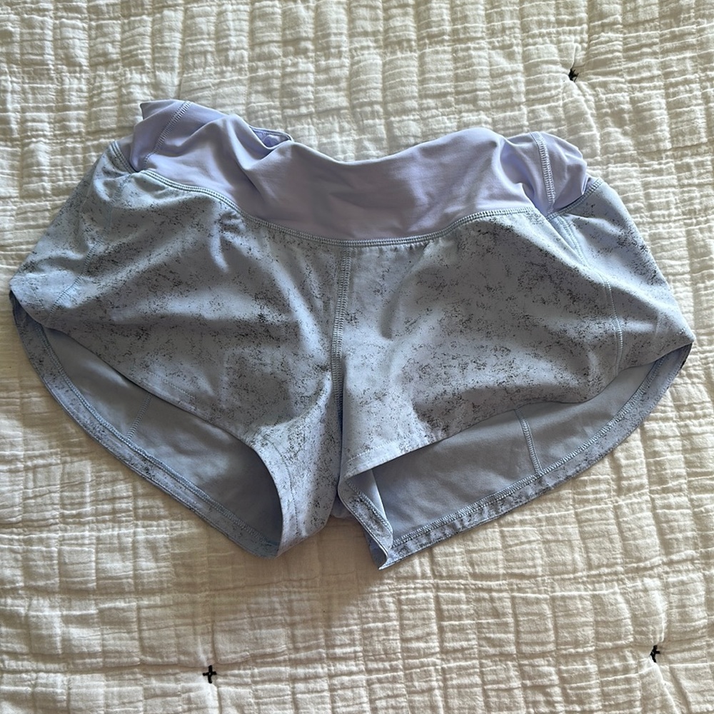 Lululemon light blue speed up shorts 2.5”